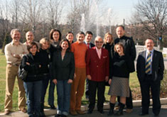 Frontali insieme al Prof Carl Gugino, al Dr Ghidini, al Dr Buccarelli, con i loro allievi del Master in Ortodonzia 2006